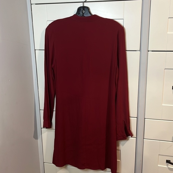 Daniel Rainn. Burgundy. Shirt dress. Full button. Small. Long sleeve. - Picture 4 of 4